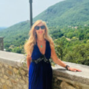 Profile photo of Lisa Anderson